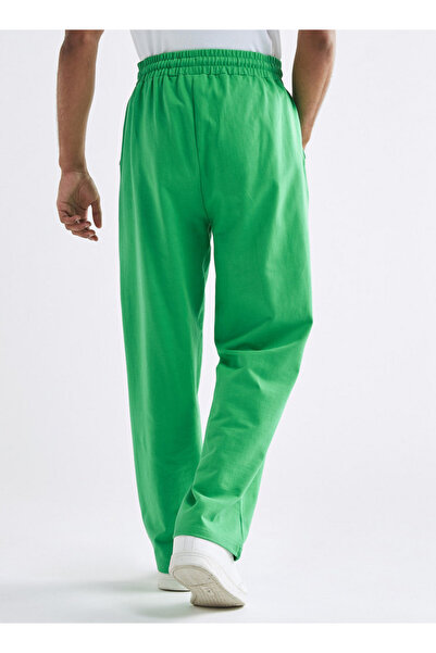 FAV Joggers with Drawstring Closure and Pockets