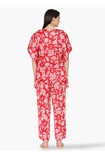 Zivame All-Over Floral Print Pyjama Set