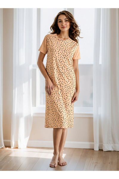 FAV فستان نوم شيفلي مطرز بفتحة رقبة على شكل حرف V