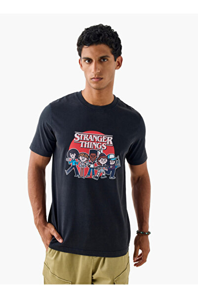 FAV Stranger Things Print T-Shirt with Crew Neck