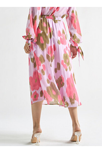 FAV All-over Floral Print Midi Skirt With Elasticised Waistband