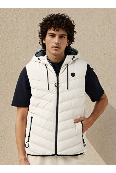 Kappa Men Sleeveless Hooded Puffer Gilet