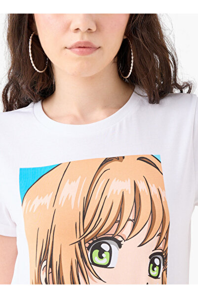 SP Characters تي شيرت بطبعة ساكورا مع رقبة دائرية وأكمام قصيرة