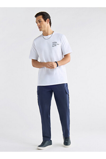 FAV Graphic Print T-shirt with Crew Neck and Short Sleeves