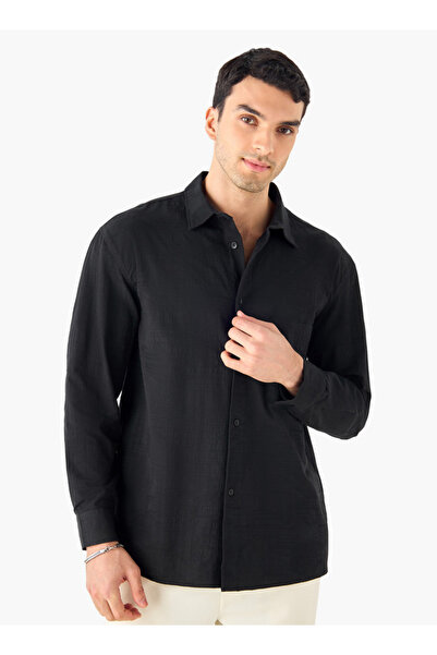 Iconic قميص بقصّة عادية ومزخرف مع ياقة وأكمام طويلة