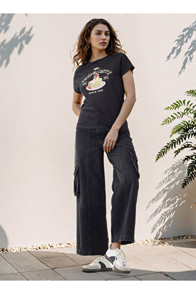 SP Characters تي شيرت بطبعة توم وجيري برقبة دائرية