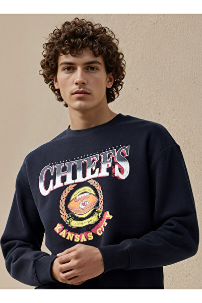 SP Characters Peached Sweatshirt