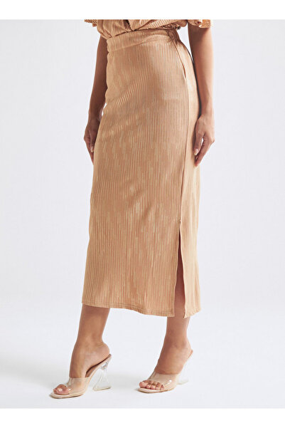 FAV Textured Skirt With Semi-elasticated Waistband And Slit Detail