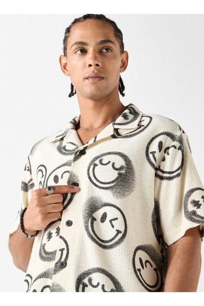 SP Characters All-Over SmileyWorld Print Shirt with Short Sleeves