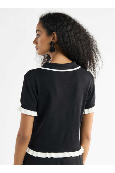 FAV Solid Shirt With Contrast Detail