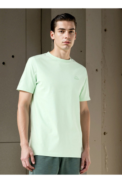 Kappa تي شيرت برقبة دائرية وتفاصيل الشعار