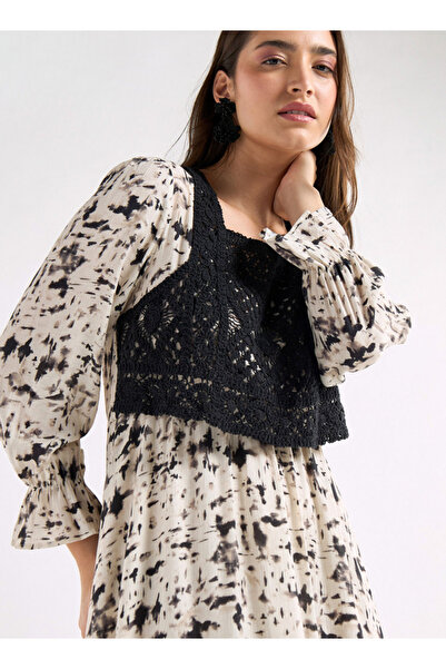 FAV Panelled A-line Dress with Square Neck and Bell Sleeves