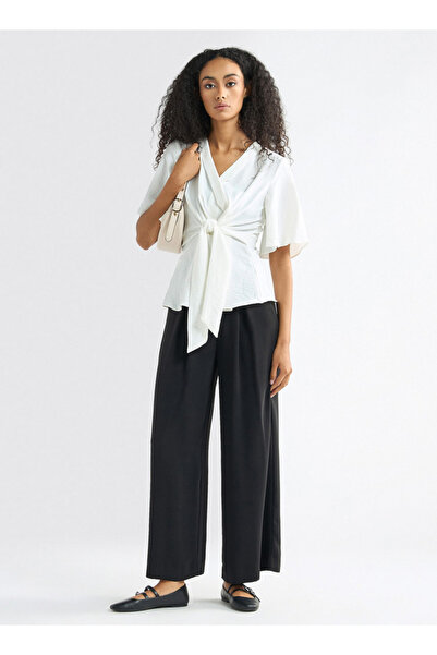 FAV V-neck Top with Flutter Sleeves and Knot Detail