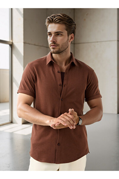 Iconic قميص بقصّة سليمة ومُحكمة