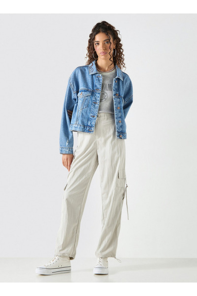 FAV Trousers with Cargo Pockets and Button Closure