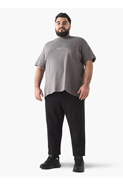 Maxim Plus Size Panelled Joggers with Drawstring Closure and Pockets