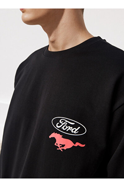 SP Characters سويت شيرت مطبوع عليه شعار فورد موستانج