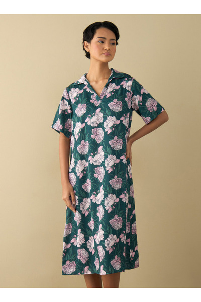 FAV قميص نوم بطبعة زهور كاملة بأكمام قصيرة