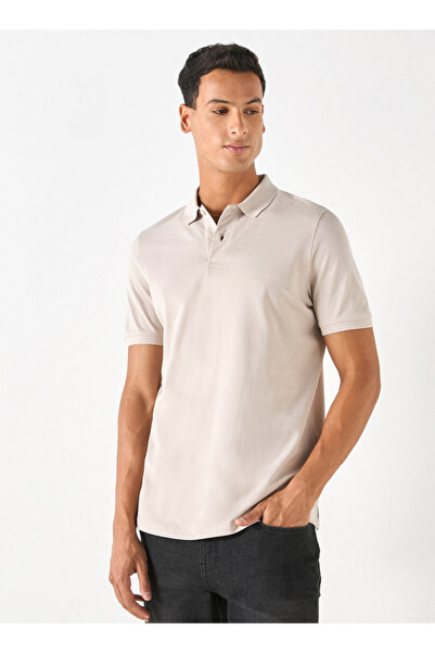 FAV Polo T-shirt with Short Sleeves and Button Closure