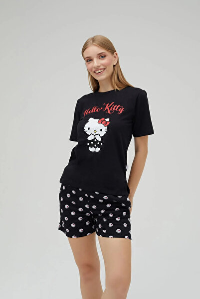 Hello Kitty Lisanslı Baskılı Kısa Kollu Şortlu Pijama Takımı