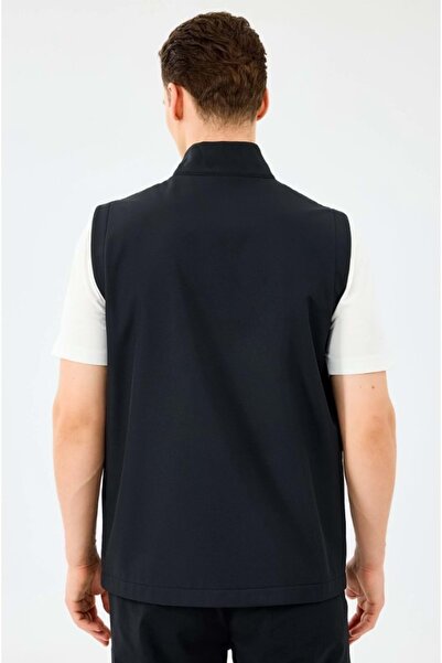 SKECHERS M Fitted Turtle Neck Softshell Vest S2520220 Men's Vest Black