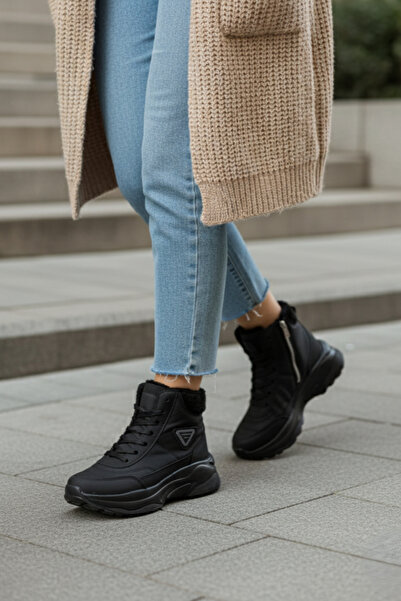 Zerenyus Γυναικείες αθλητικές μπότες με εξαιρετικά ελαφριά ορθοπεδική σόλα και ζεστή επένδυση - Προτιμήστε το στενό κορμό σε μέγεθος 1 νούμερο μεγαλύτερο!