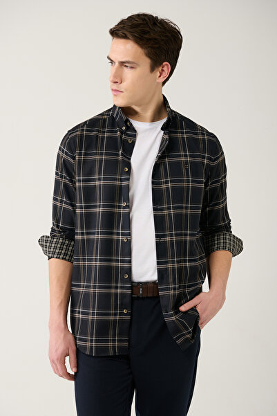 Avva Men's Brown Buttoned Collar Plaid Viscose Blended Lumberjack Shirt A32Y2186