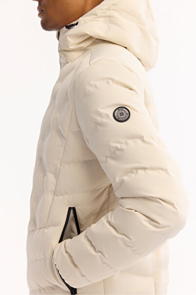 Avva Men's Off-White Hooded Water Repellent Windproof -5 ° C Durable Inflatable Coat A52Y6075
