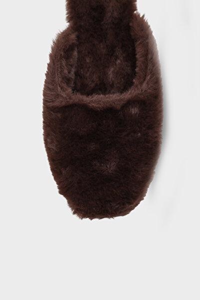 Capone Outfitters Γυναικείες βελούδινες παντόφλες με κλειστά δάχτυλα Cecile