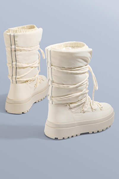 Oysho Bağcıklı naylon kar botu