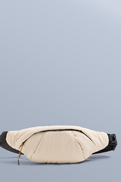 Oysho Water-repellent nylon belt bag