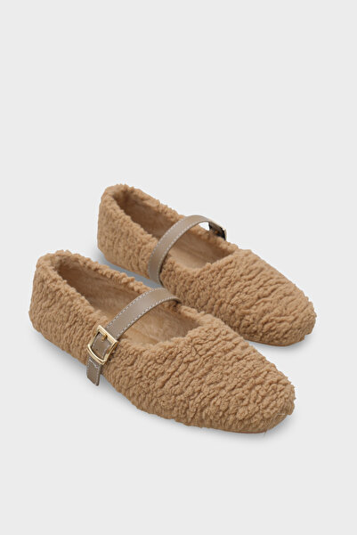 Capone Outfitters Kasey Furry Women's Ballet Flats