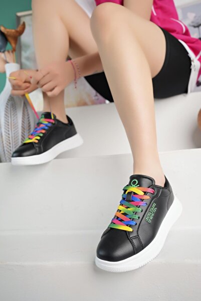 Benetton 10061 Чорні жіночі кросівки на шнурівці