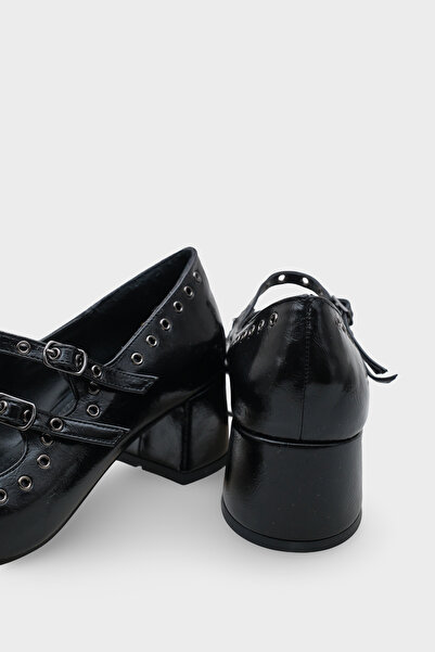 Capone Outfitters Sharona Mid Heel Strappy Studded Mary Jane Women's Shoes