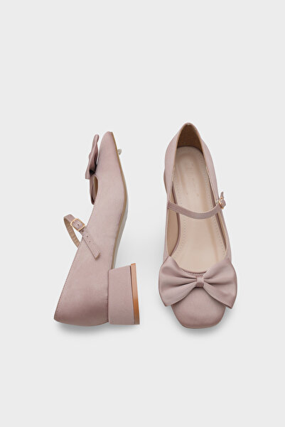 Capone Outfitters Susanna Low Heel Blunt Toe Bow Mary Jane Satin Women's Shoes