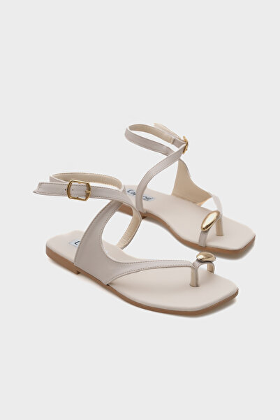 Capone Outfitters Pammy Women's Sandals