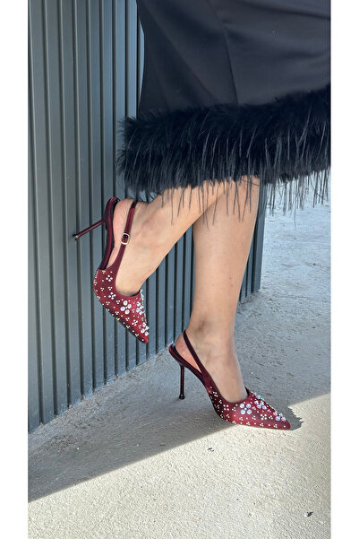 Letafia حذاء ليندا بكعب مزين بالأحجار