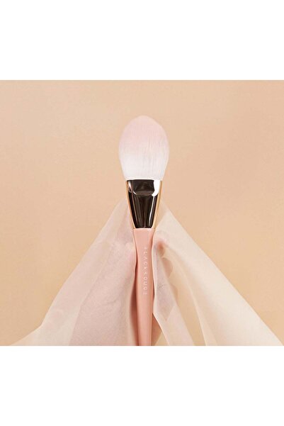 Black Rouge Yumuşak Uçlu Büyük Allık ve Pudra Fırçası - Powder Big Brush BB