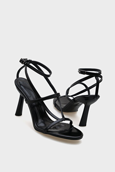 Capone Outfitters Ella Round Toe Strappy High Heel Women's Sandals