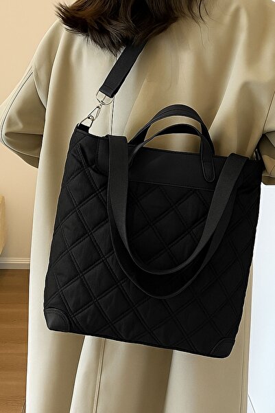 Ecrou Large Capacity Quilted Detailed Black Shoulder Bag