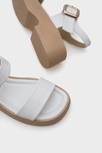 Capone Outfitters Eddie Wedge Heeled Single Strap Buckle Women's Comfort Sandals