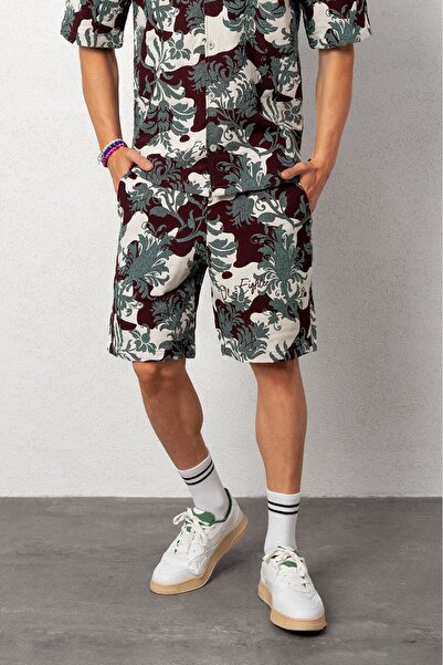 Plus Eighteen White Authentic Quilted Men's Shorts