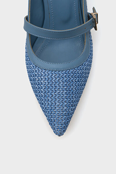 Capone Outfitters Papuci de damă Nena din piele naturală cu vârf ascuțit și cu vârf închis