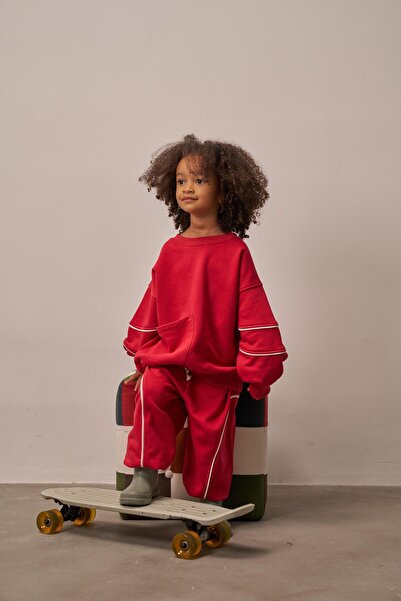 Oh La La Koala For Little Ones Red Asymmetrical Pocket Detailed Oversize Children's Top and Bottom Set