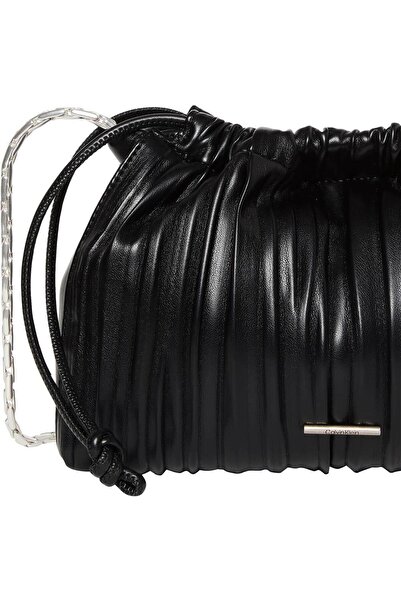 Calvin Klein Drawstring Plisse Women's Black Shoulder Bag Lv04F3076G-Ub1