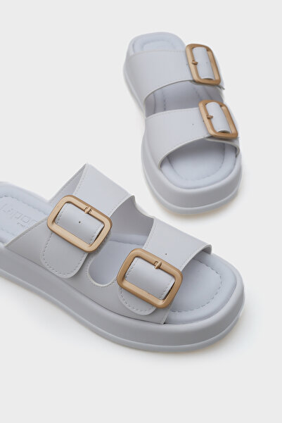 Capone Outfitters Marge Wedge Heeled Double Banded Buckle Women's Slippers