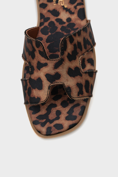 Capone Outfitters Halsey Women's Slippers - Comfortable and Stylish Design