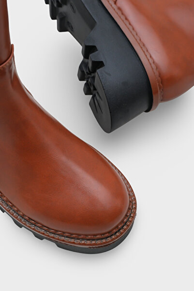 Capone Outfitters Trak Sole Metal Buckle Side Zipper Women's Boots