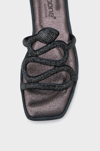 Capone Outfitters Παντόφλες Lara Stone