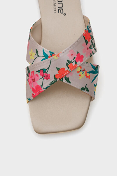 Capone Outfitters Csipkés női papucs